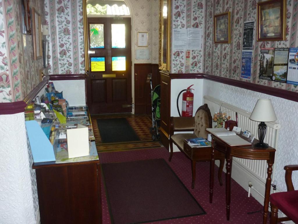 Ashwood Grange Bed and Breakfast Torquay Buitenkant foto