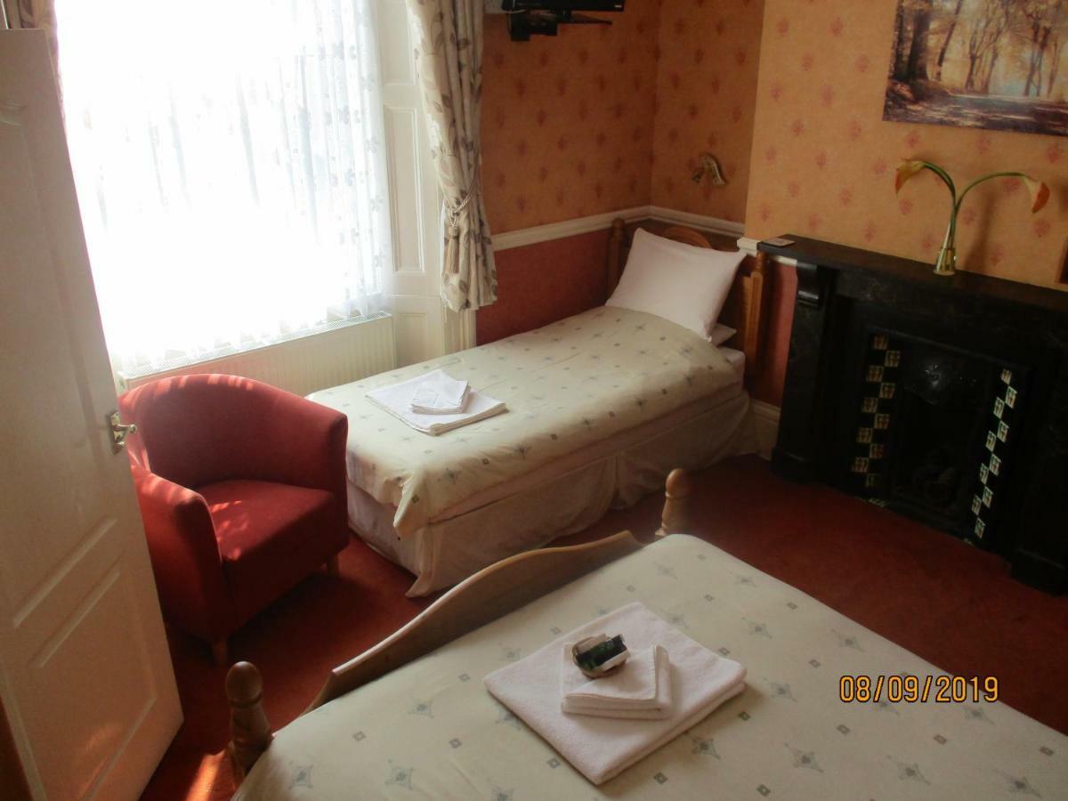 Ashwood Grange Bed and Breakfast Torquay Buitenkant foto